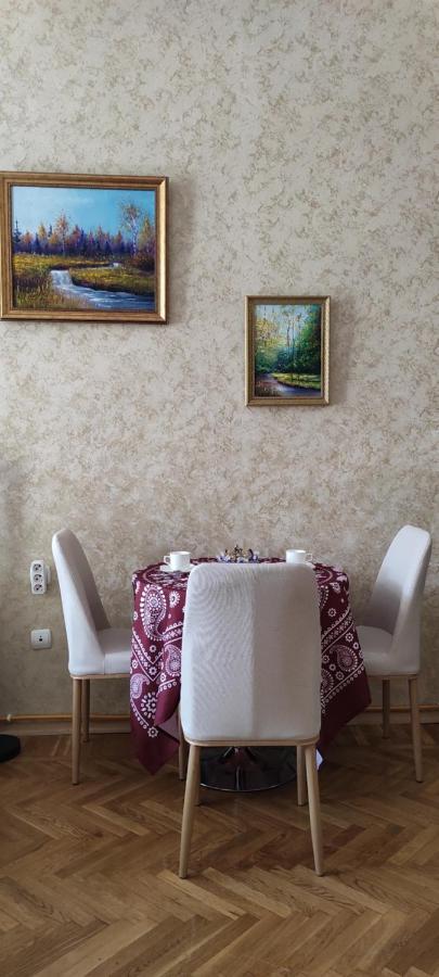 Tranquil Apartment In Vake 第比利斯 外观 照片