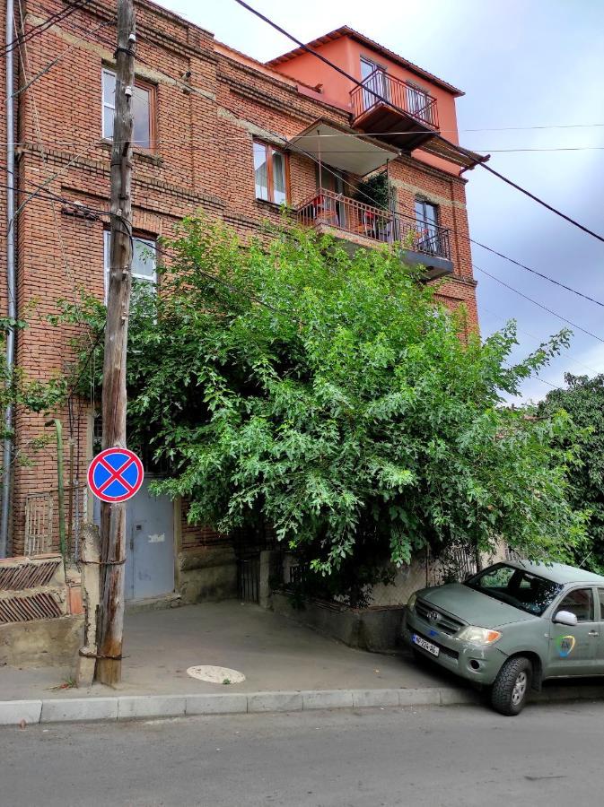 Tranquil Apartment In Vake 第比利斯 外观 照片