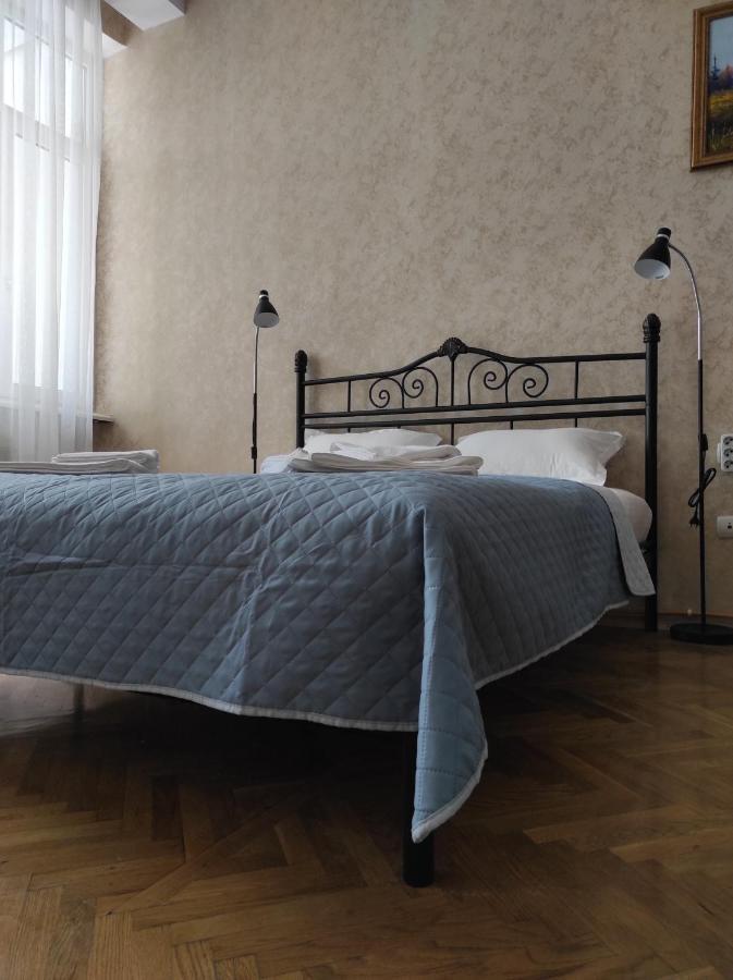 Tranquil Apartment In Vake 第比利斯 外观 照片